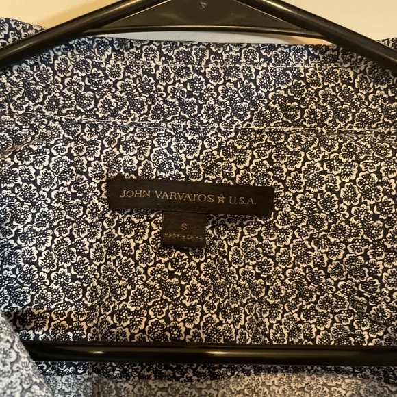 Men's Small John Varvatos Grey Short Sleeved Button Down - Picture 3 of 3